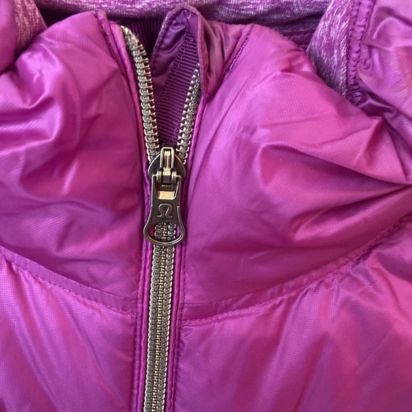 Lululemon Down For A Run Vest Tender Violet - Picture 6 of 8